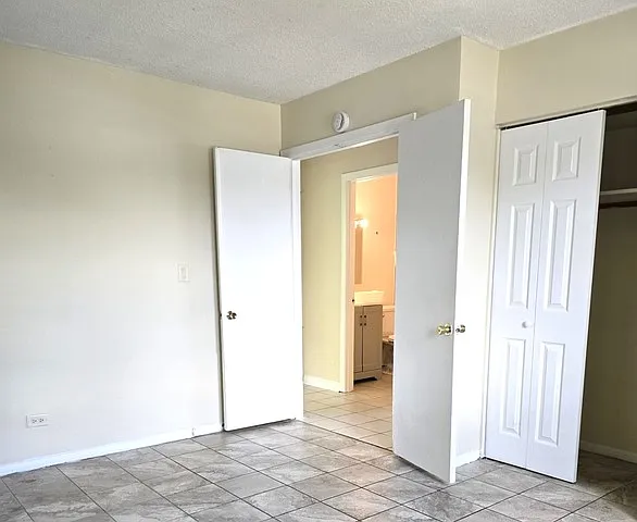 1751 Queensbury Cir — Photo 13