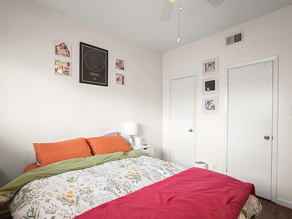 5th image of 3000 Guadalupe St APT 102