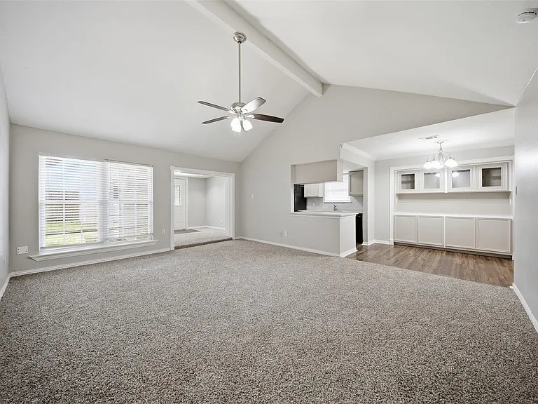 16310 Emberwood Dr — Photo 6