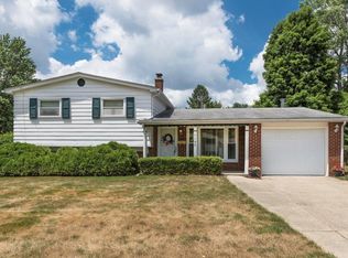 1190 Levona St, Ypsilanti, MI 48198