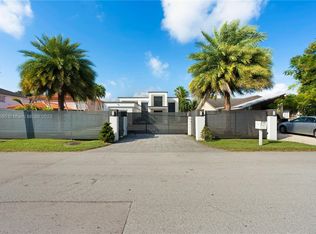 2550 SW 114th Ave, Miami, FL 33165