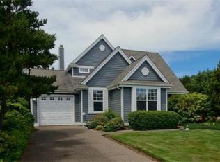 210 SW 61st St, Newport, OR 97366