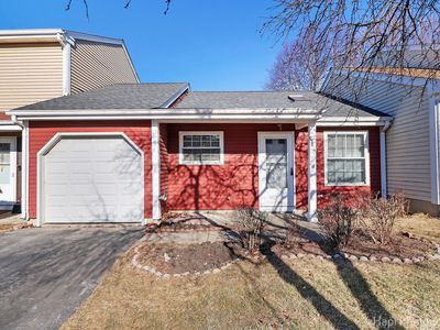 684 Yale Ln, Island Lake, IL, 60042