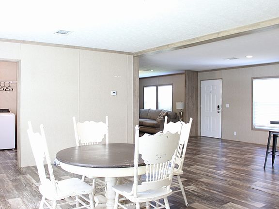 4th image of 2902 Duncan Dr