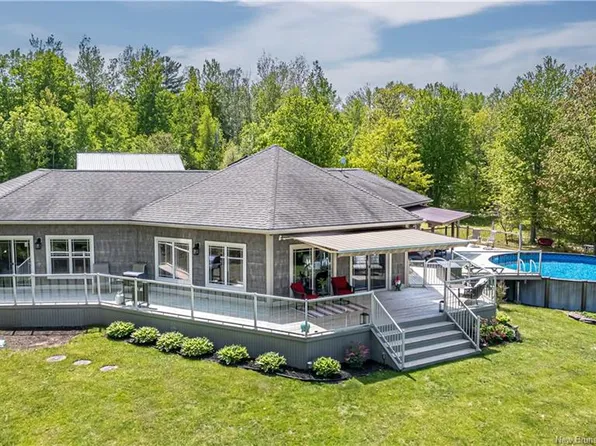 1419 102nd Rte, Gagetown, NB E5M 1P5