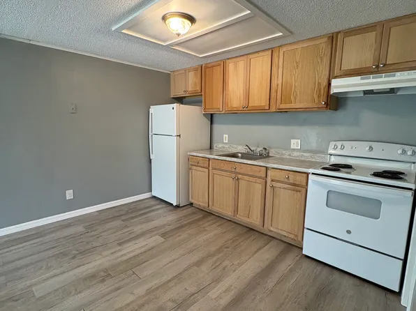 37917 Hillside Ln #37917, Dade City, FL 33525