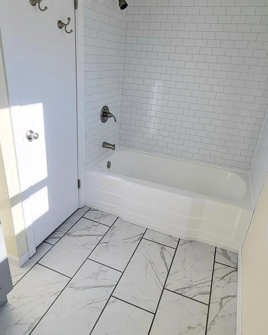 3 bed, 1056 sqft, $1,800 — Photo 4