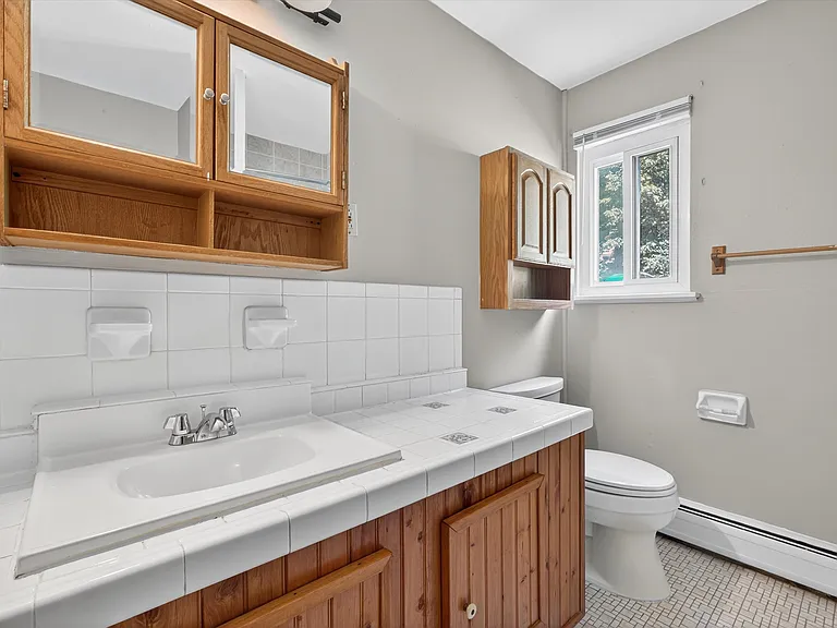 2740 South Rd #G15 — Photo 5