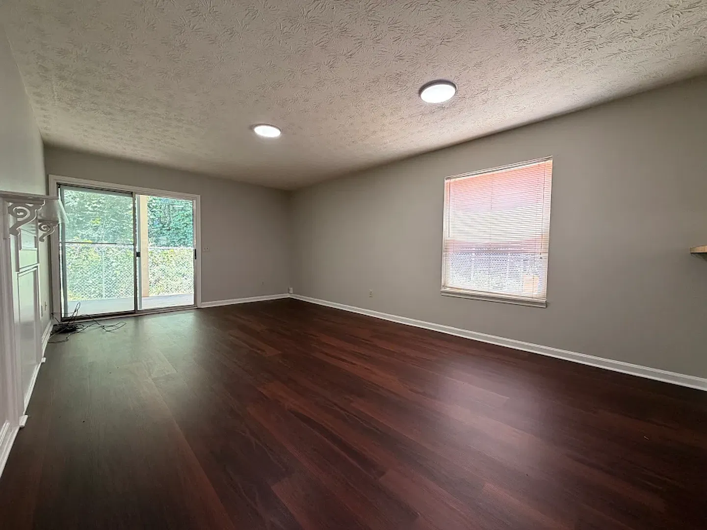 120 Cumberland Ct — Photo 3