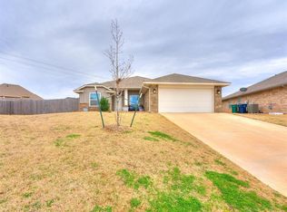 9700 Ashford Dr, Yukon, OK 73099