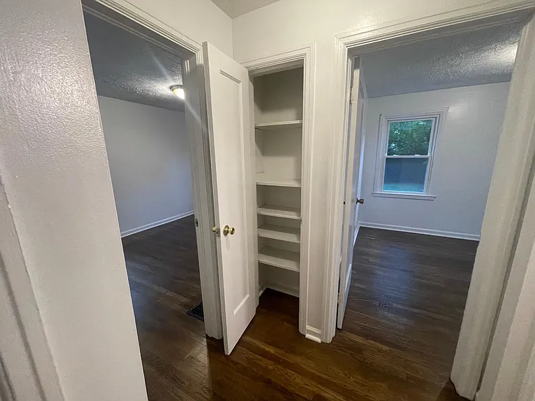 3636 English Ave — Photo 10
