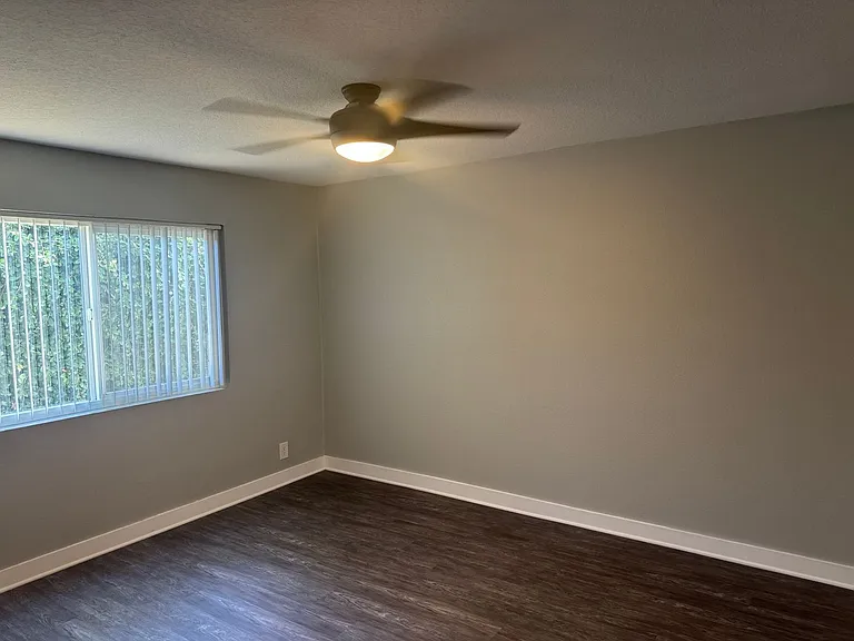 The Circle Apartments at Long Beach — Photo 69