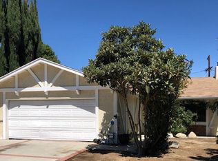 22045 Schoolcraft St, Canoga Park, CA 91303