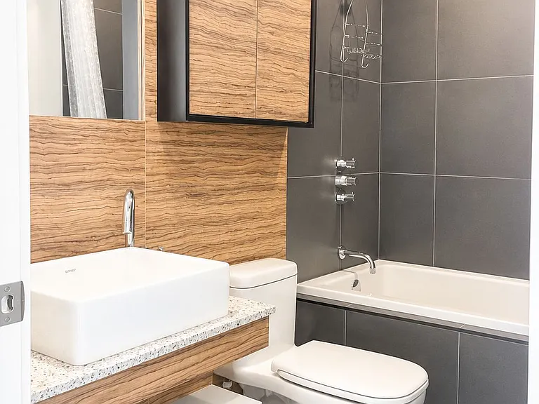 75 Saint Nicholas St #1703 — Photo 8