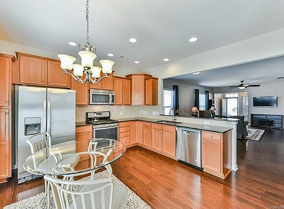 4th image of 20326 Dovekie Ln