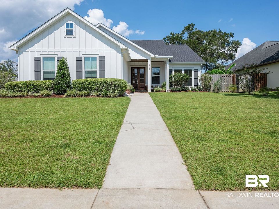 1st image of 20440 Cadena Creek Ave