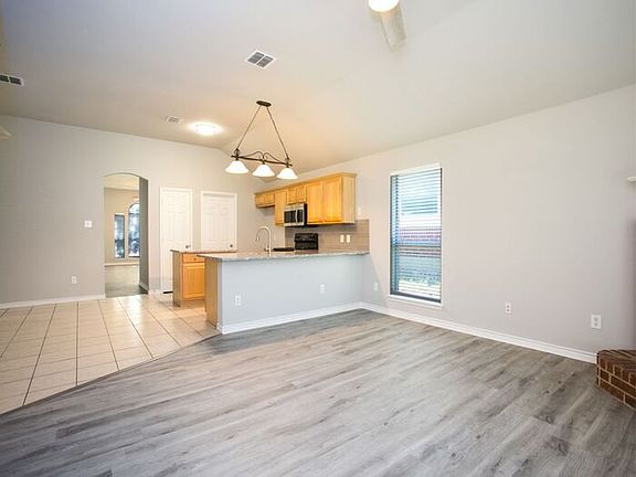 3rd image of 8713 Gaines Dr