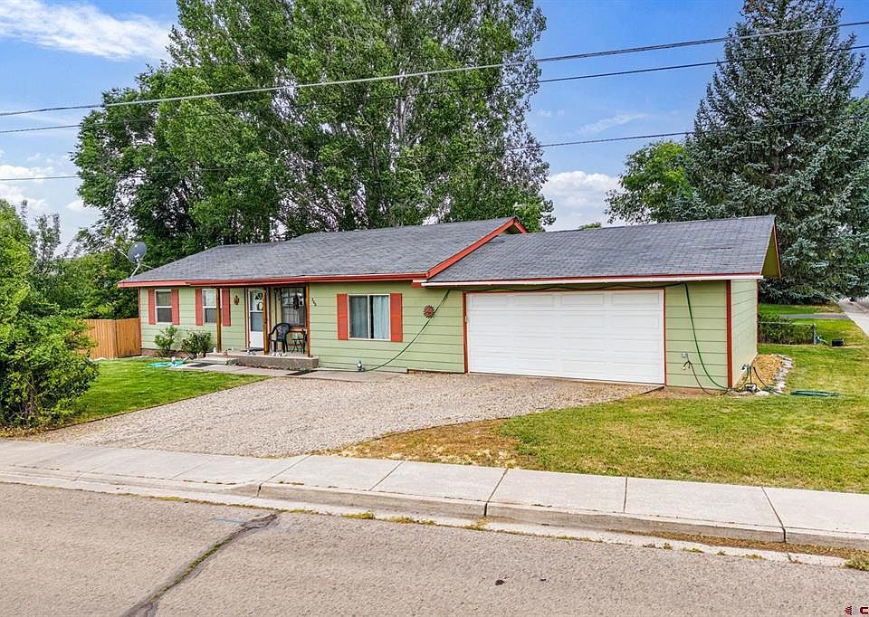1st image of 200 Romero Avenue