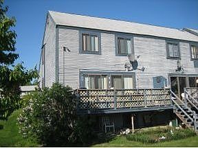 3rd image of 100 Bayberry Ln