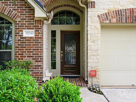 4th image of 5706 Kendall Hill Ln