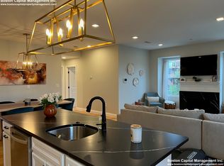 14 Williams St Unit 4, Chelsea, MA 02150