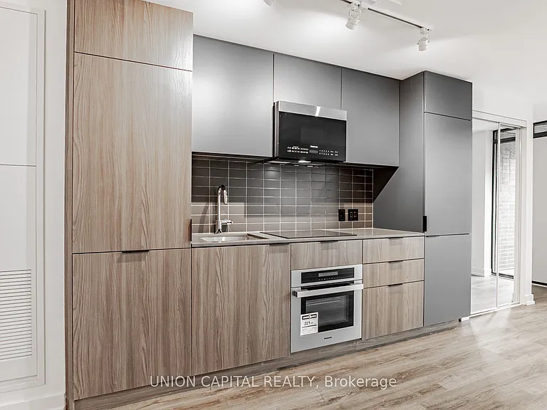 28 Eastern Ave #Townhouse 109 — Photo 11