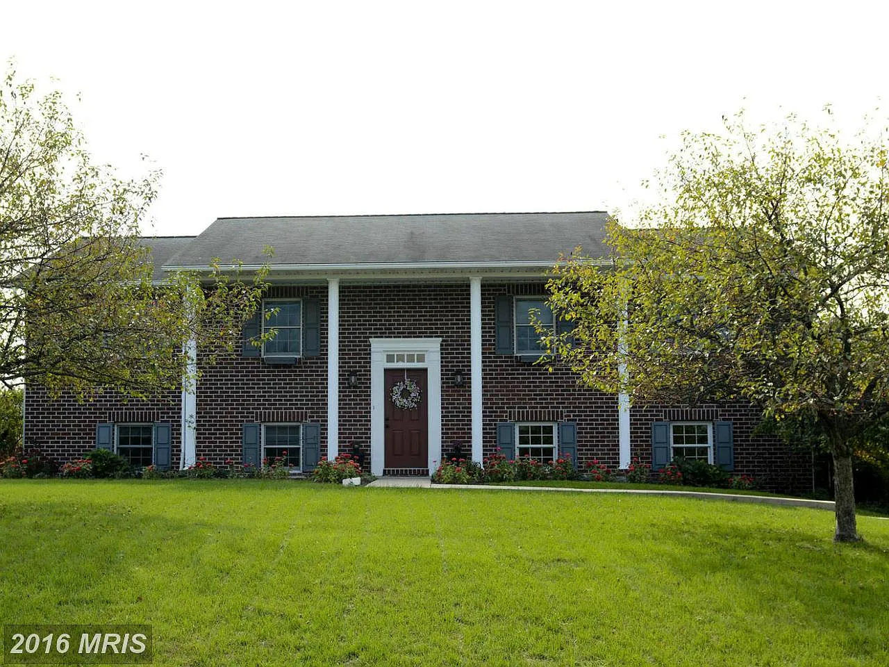 2250 Pikeside Dr photo 1
