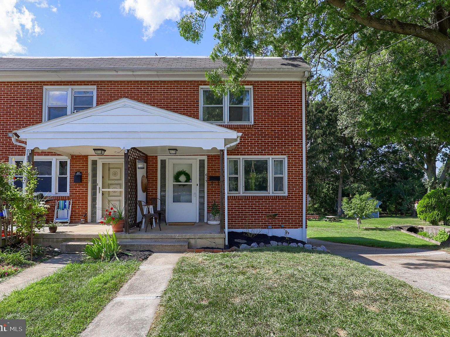 615 Pointview Ave, Ephrata, PA 17522 Zillow