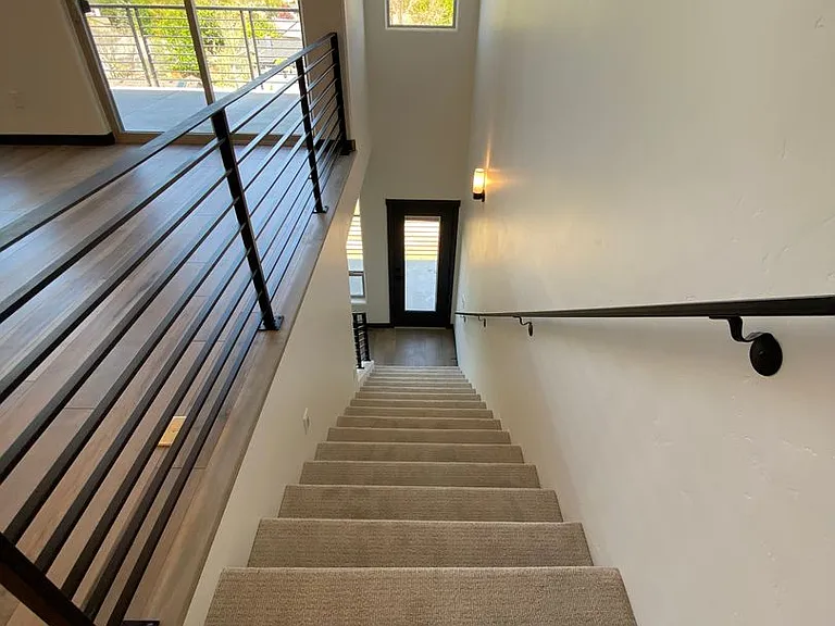 1266 E Echelon Ridge Ln — Photo 33