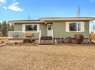 602 E Partridge Dr, Camrose County, AB T0B 0H0