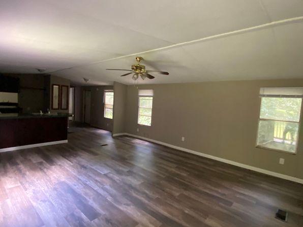 62 Camelot Ln #4