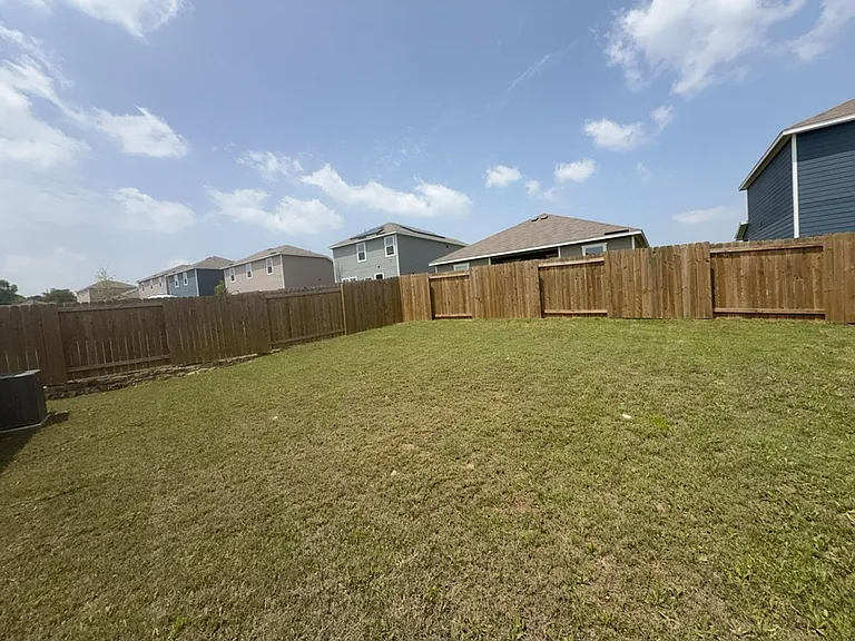 4247 Possumhaw Dr — Photo 27