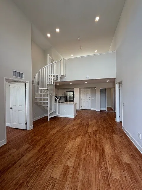 2 bed, 1173 sqft, $4,875 — Photo 3