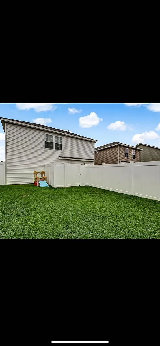 Building Photo - 54 Fiore Dr