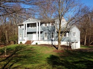 23 Lenape Trl, Warren, NJ 07059