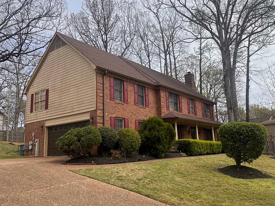 1st image of 416 Locust Grove Dr