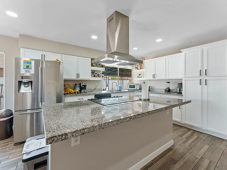 2228 W Enid Ave #4 — Photo 5