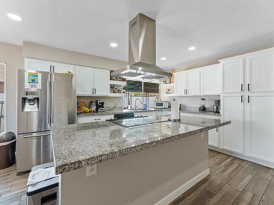 2228 W Enid Ave #4
