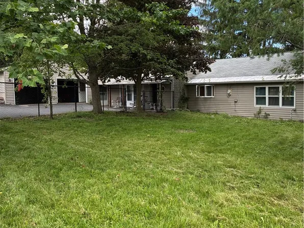 5901 Beadle Dr, Jamesville, NY 13078