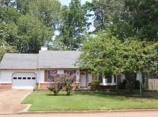 558 Jeffrey Ln, Collierville, TN 38017