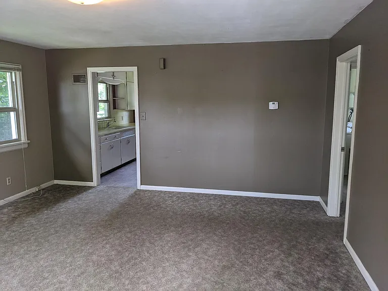 414 S 12th Ave — Photo 30