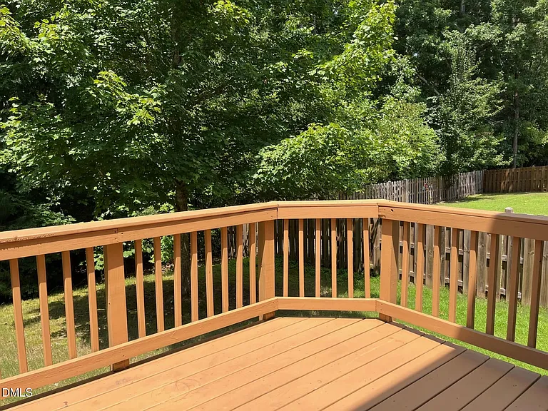 525 Sandy Whispers Pl — Photo 21