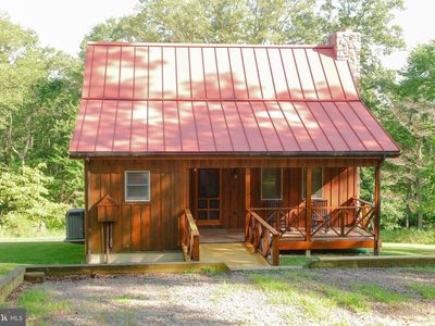 1347 Black Bear Ln, Mathias, WV, 26812