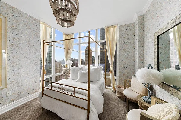 Sold by Douglas Elliman | media 15