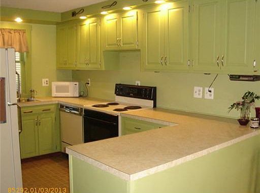 2nd image of 68 Bayberry Dr