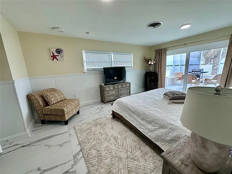 12000 W Bayshore Dr — Photo 24