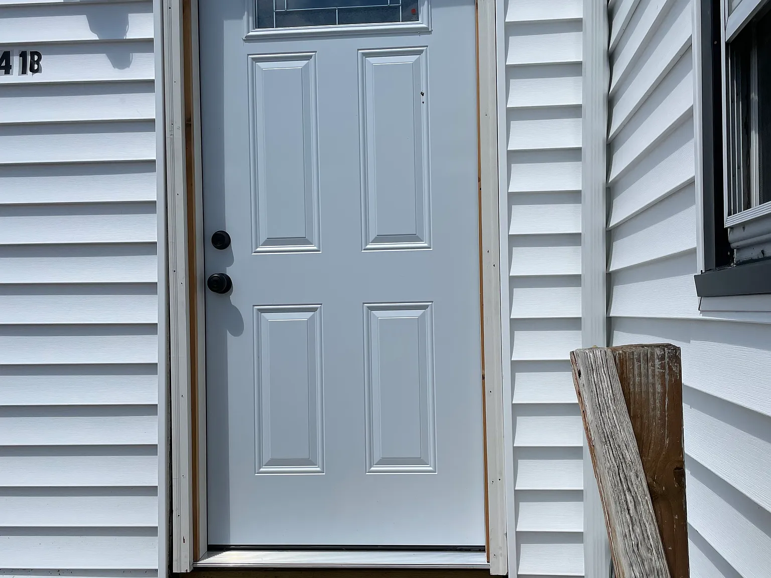 2 bed, $1,100 — Photo 2