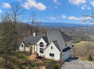 33 Elk Ridge Dr, Asheville, NC 28804