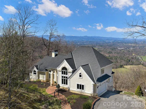 33 Elk Ridge Dr, Asheville, NC 28804