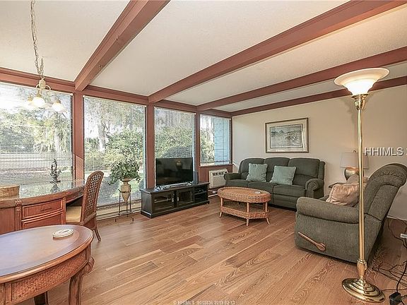 5th image of 2 Woodbine Pl APT 53